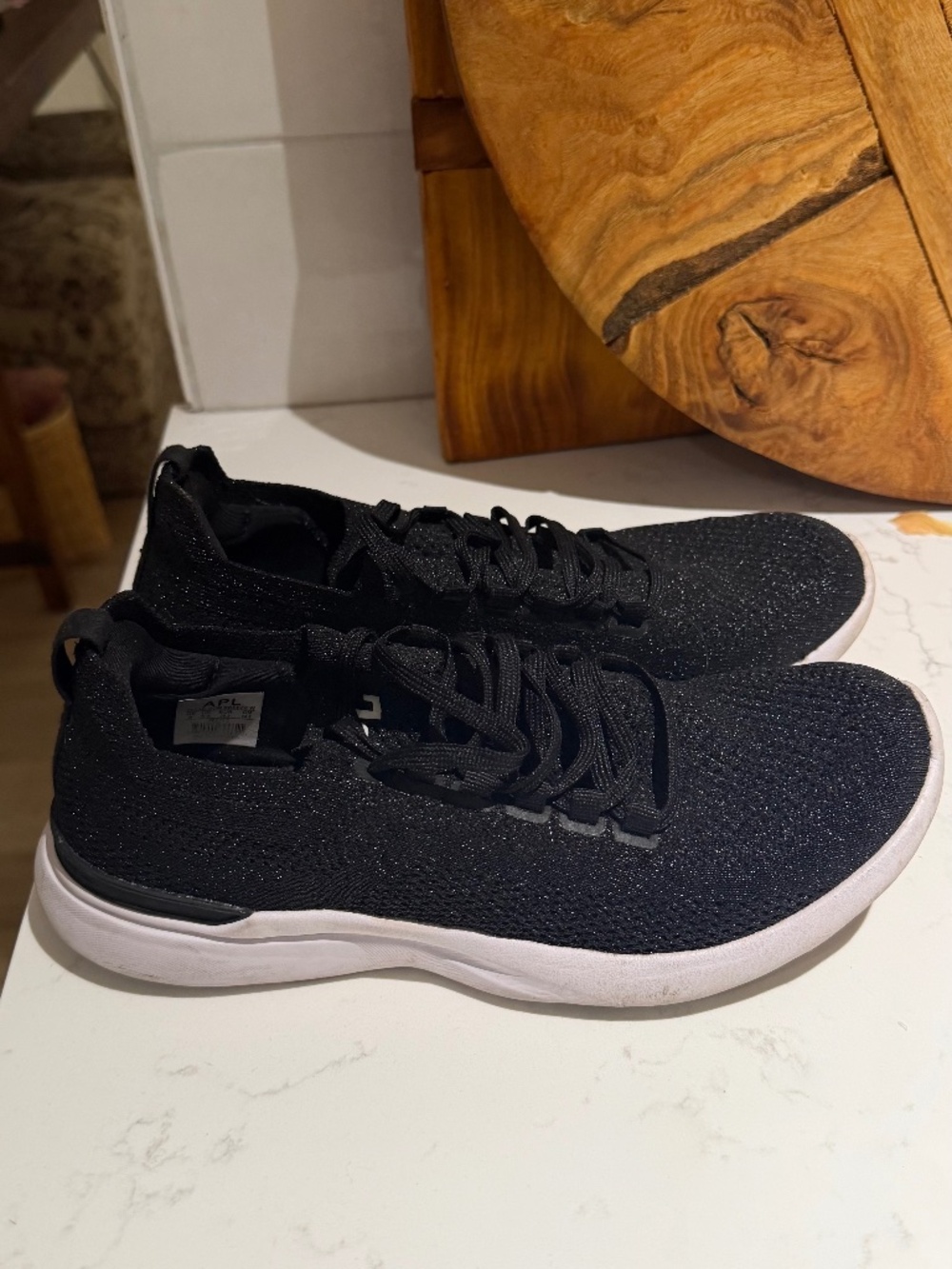 APL Sneakers